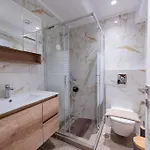 Rhodes Center Apartman